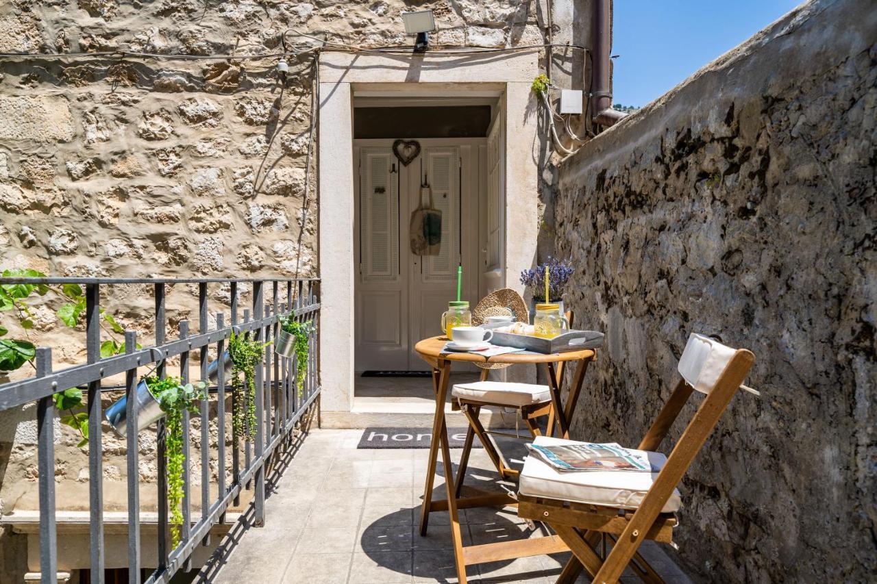 Apartment Swan - Dubrovnik Old Town Dış mekan fotoğraf